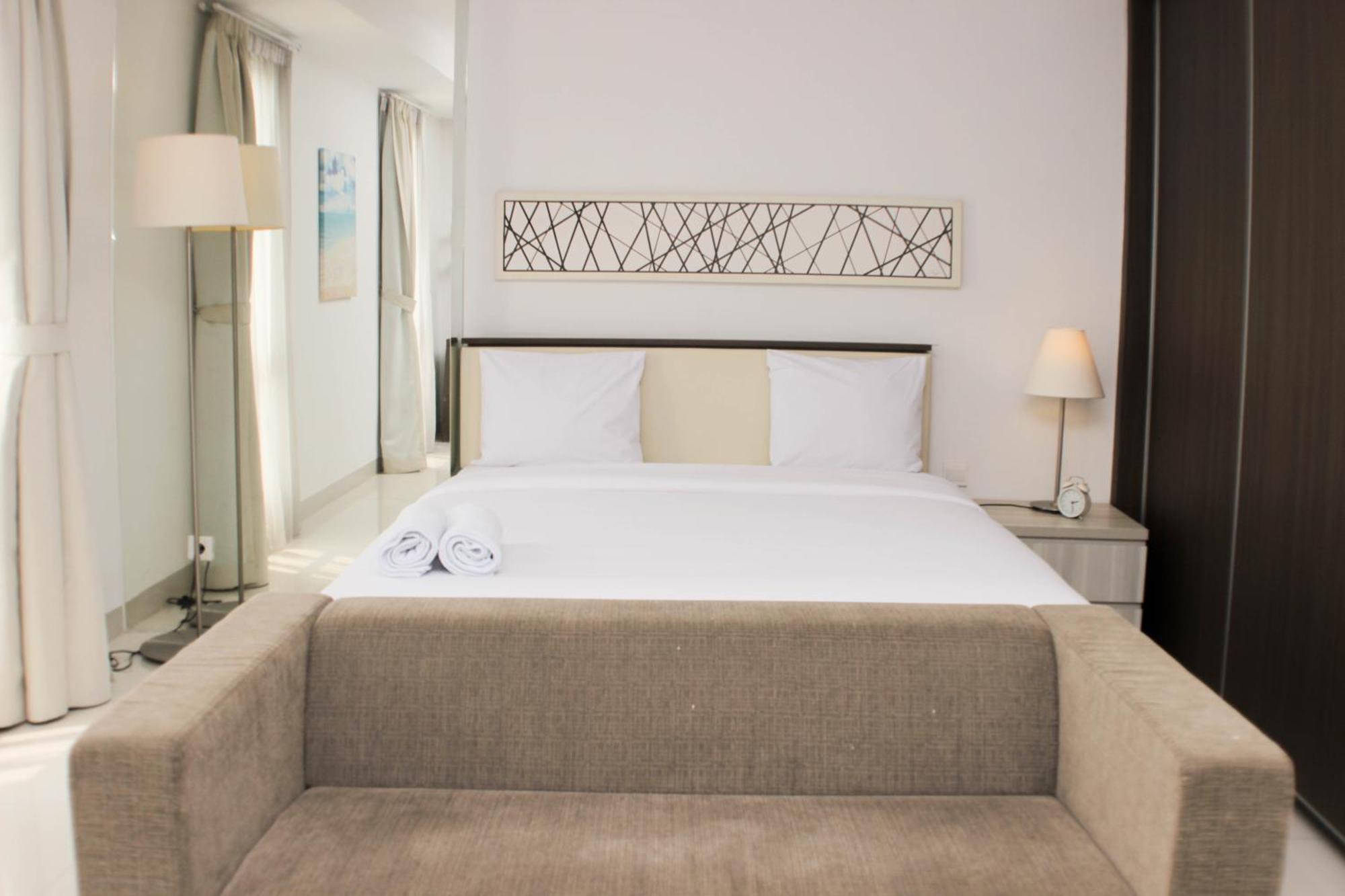 Apartemen And Comfy Azalea By Travelio *